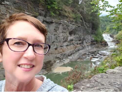 Melinda Muth Profile