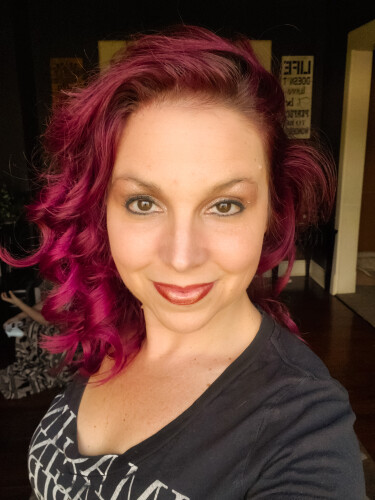 Nicole Thompson Profile