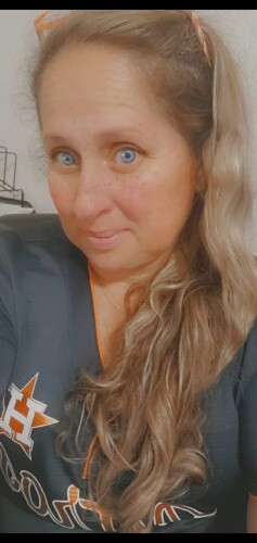 Victoria Perez Profile