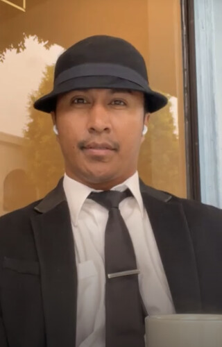 Egee Mabolis Profile