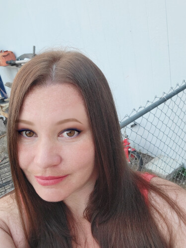 Vanessa Valdez Profile