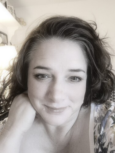 Kelly Wooton Profile