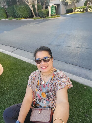 Mercedes Howland Profile