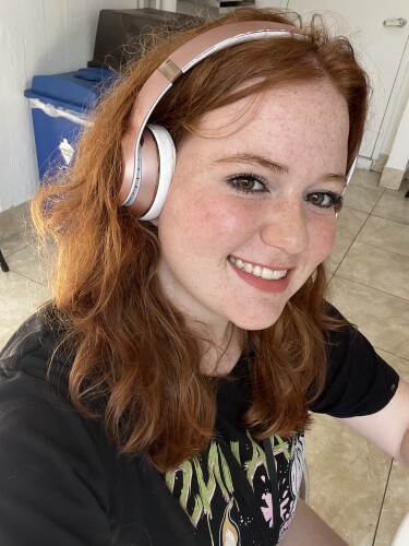 Ava Viniello Profile