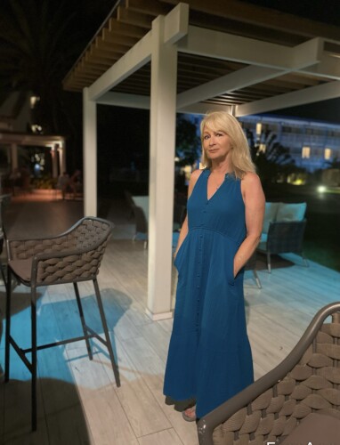 SueAnn Sanders Profile