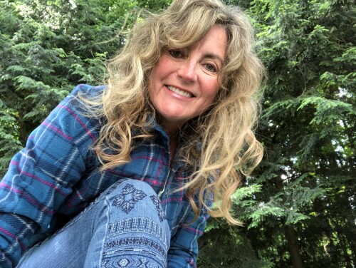 Shirley Rowles Vickers Profile