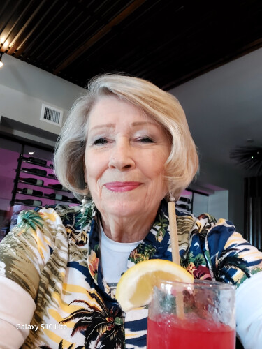 Bonnie Carroll Profile