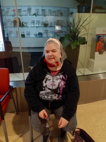 Laura Watkins Profile