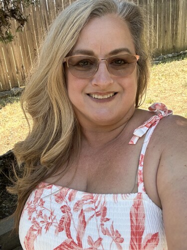 Lisa Williams Profile