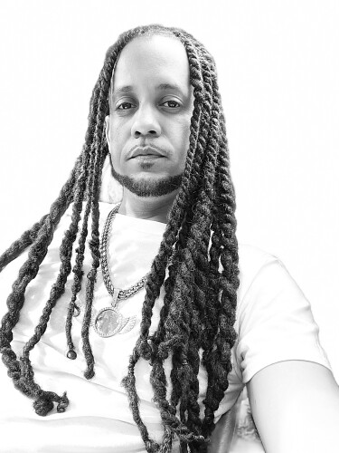 Reggie Hernandez Profile