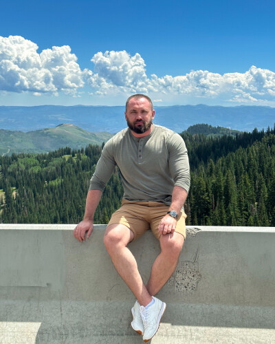 Andrei Andrei Profile