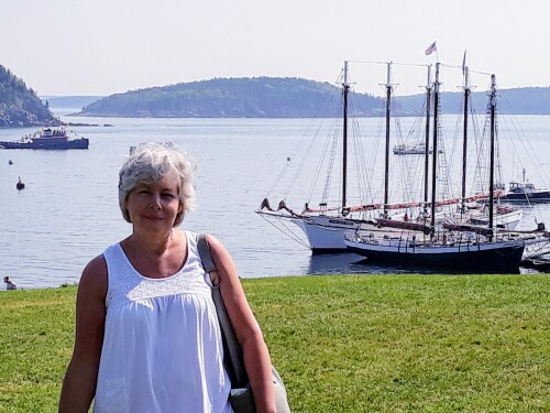 Laura Braley Profile