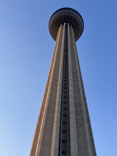 Hector Aparra Profile