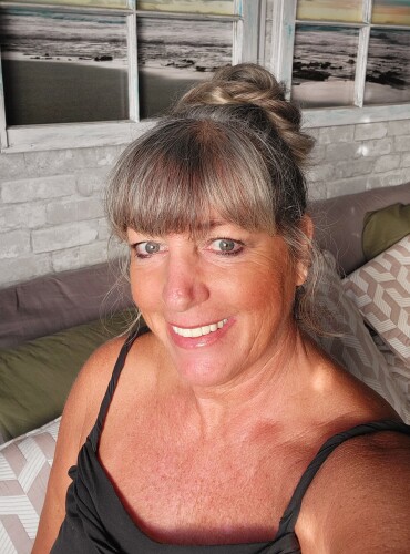 Jayne Cloutier Profile