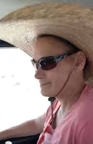 Leslie Walker Profile