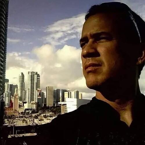 Steven Santana Profile