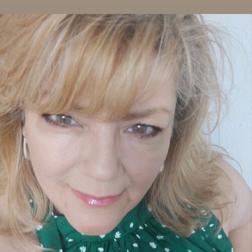 Julie Torres Profile