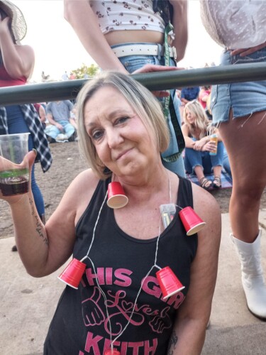 Vicky Itrich Profile