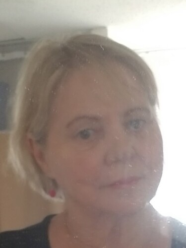 Elizabeth Nichols Profile