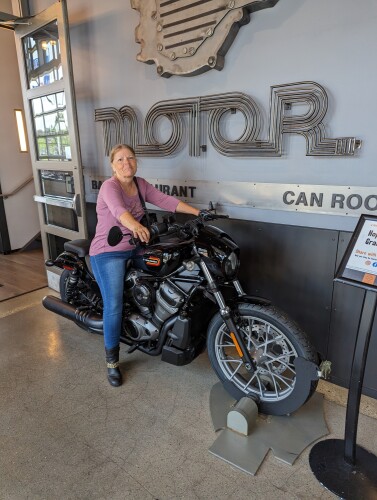 Nena Burdette Profile