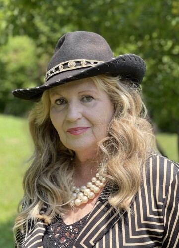 Kathleen Alier Profile