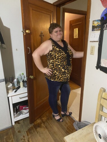 Lauren Poche Profile