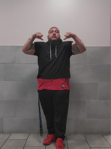 Juan Apolinar Profile