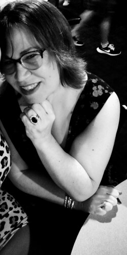 Traci Brignoni Profile