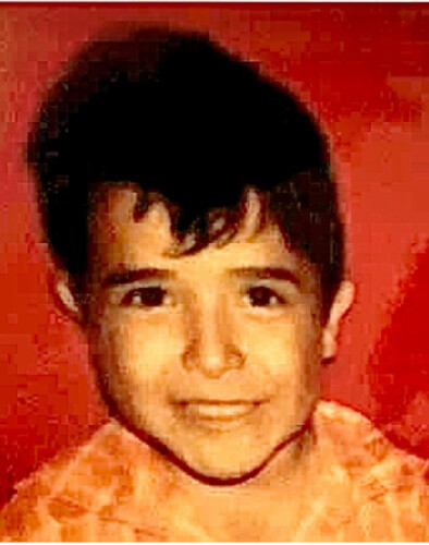 Jonathan Leal Profile