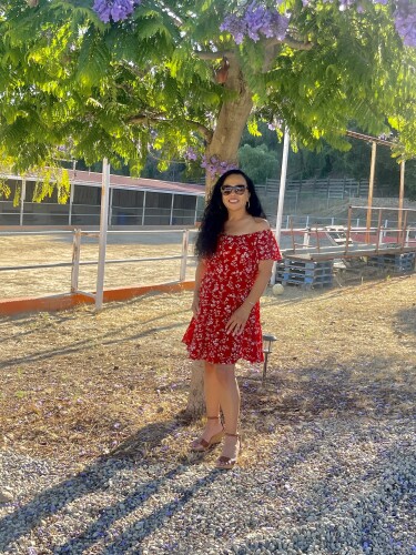 Elizabeth Zazueta Profile