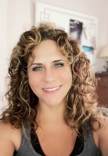 Allegra Nienart Profile