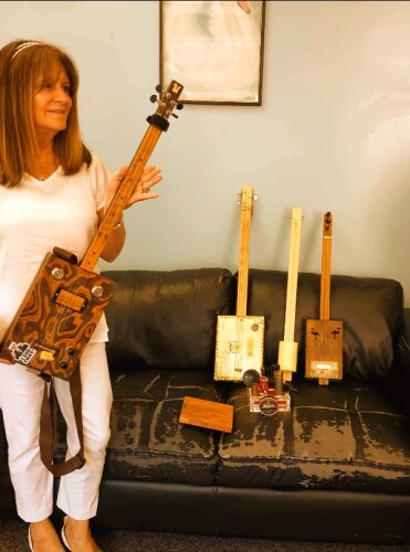 Cathy Mullaert Profile