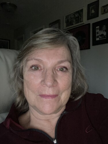 Debbie Momblow Profile