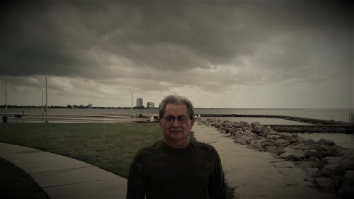 Julian Touceda Profile