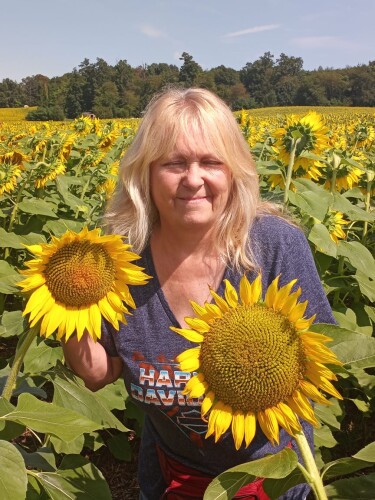 Brenda Warner Profile