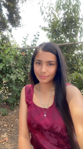 Yovana Mendoza Profile