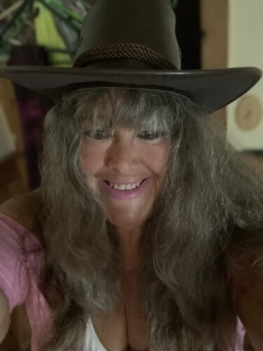 Vicki Robitski Profile