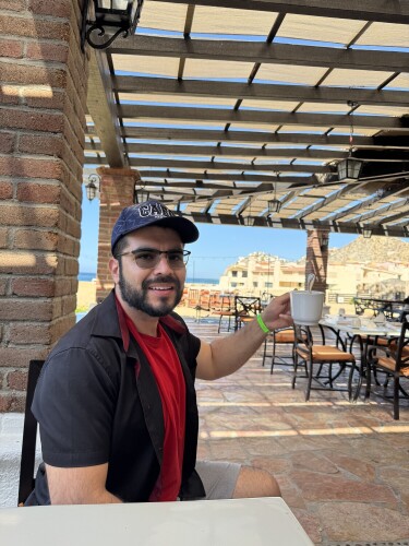 Steven Hernandez Profile