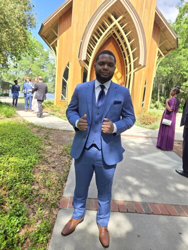 Woodneke Paul Profile