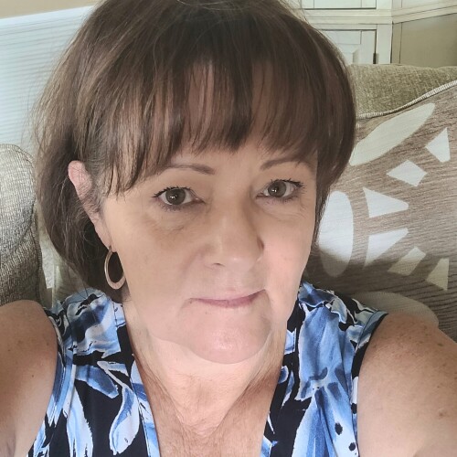 Debbie Deinstadt Profile