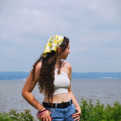 Sarah Lennon Profile