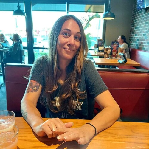 Adreinne Barnes Profile