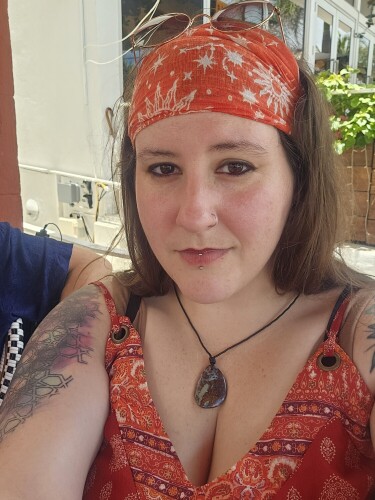 Amanda Tickle Profile