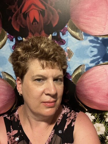 Jennifer Simon Profile