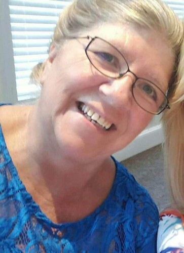 Janie Bloombrrg Profile