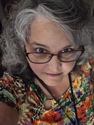 Jennifer Dais Profile