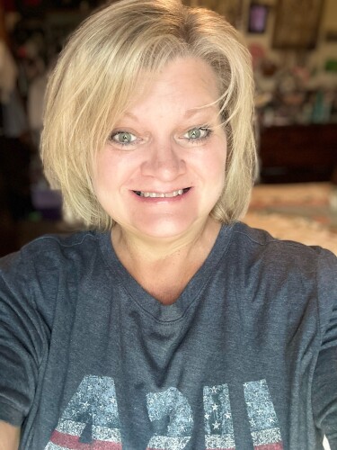 Julianne Blumthal Profile