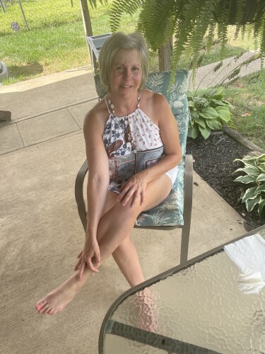 Gloria Endicott Profile