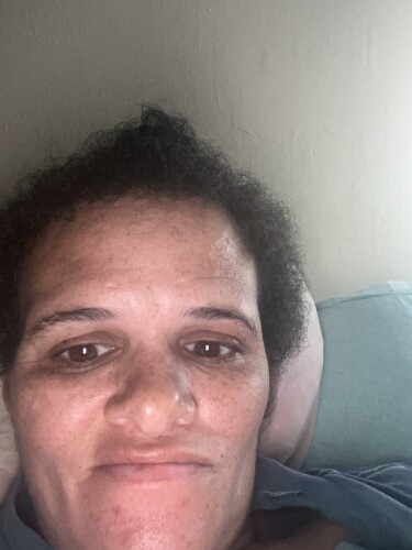 Elizabeth Moore Profile