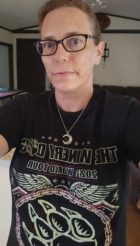 Melanie McFarland Profile